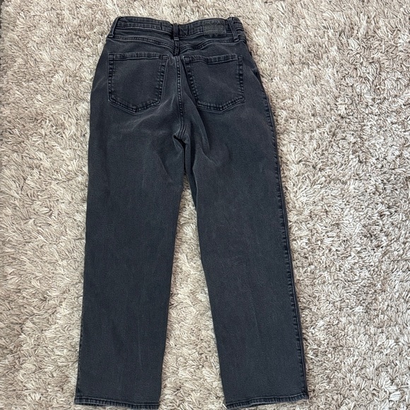 Hollister Ulta High Rise Dad Jean - Picture 3 of 6